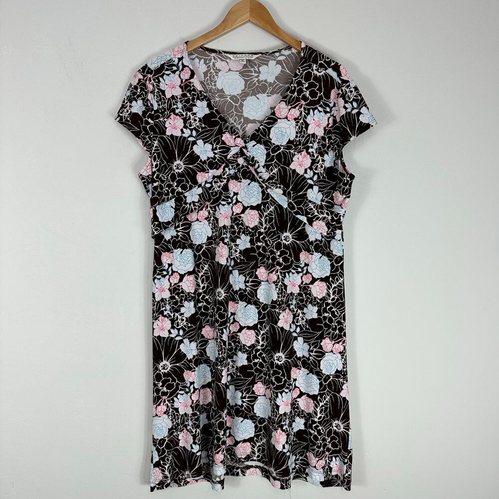 Uniform John Paul Richard Brown Floral V-Neck Knee Length Dress